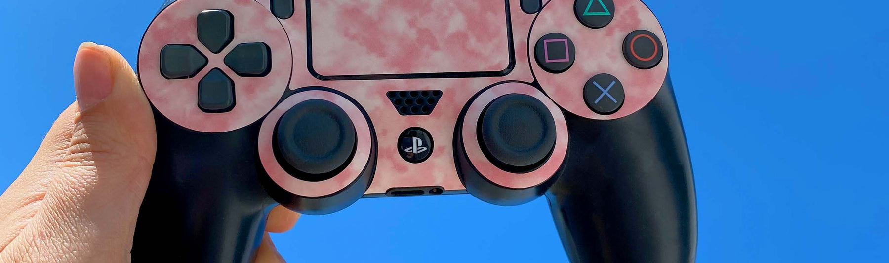 22 Cool Christmas Gift Ideas for Video Gamers