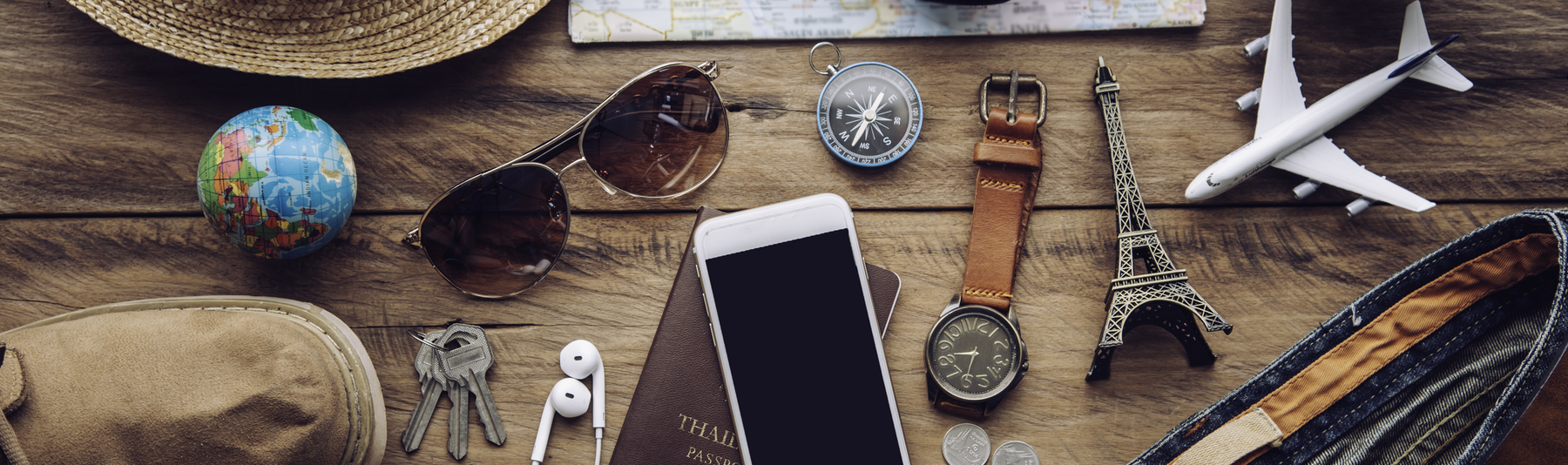What Essentials to Pack for a Summer Vacation